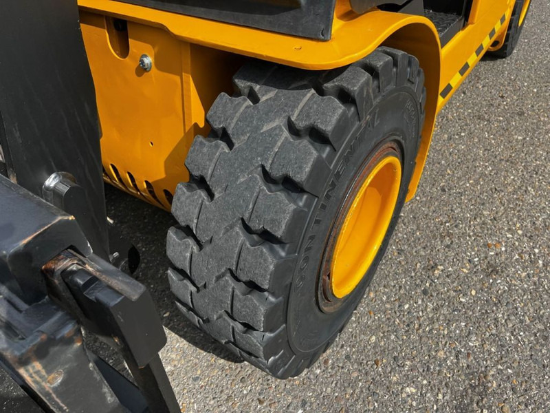 Telescopic handler JCB TLT30: picture 10