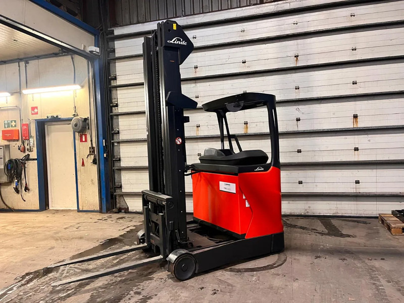 Linde R14-01 - Reach truck: picture 2 Linde R14-01 - Reach truck: picture 2