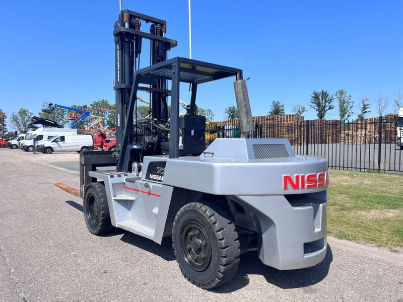 Diesel forklift Nissan VF05H70U: picture 6