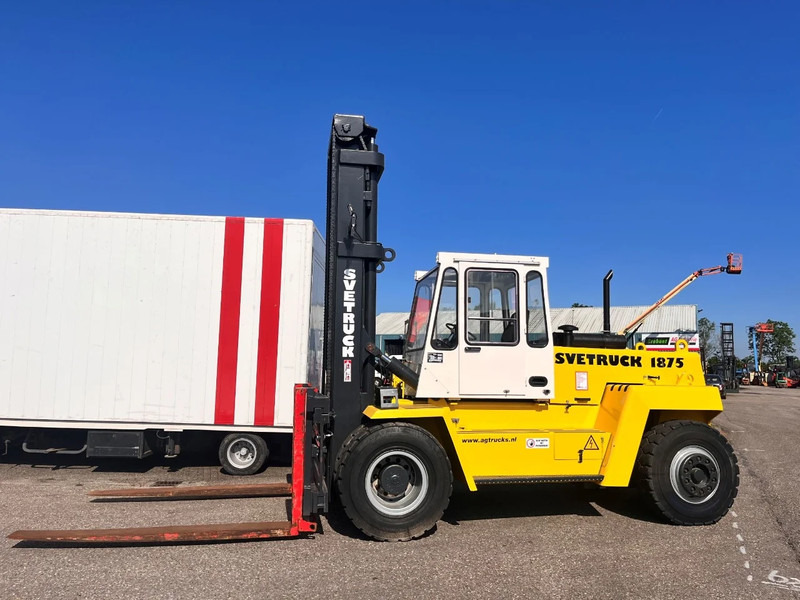 Svetruck 18 75 32 - Diesel forklift: picture 2 Svetruck 18 75 32 - Diesel forklift: picture 2