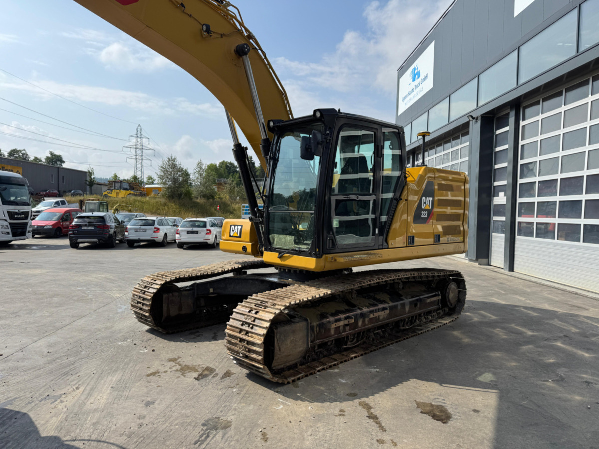 Crawler excavator CATERPILLAR 323NG GPS 4x Schaufeln: picture 9