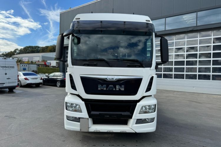 MAN TGS 18.440 4x2 ADR - Skip loader truck: picture 2 MAN TGS 18.440 4x2 ADR - Skip loader truck: picture 2