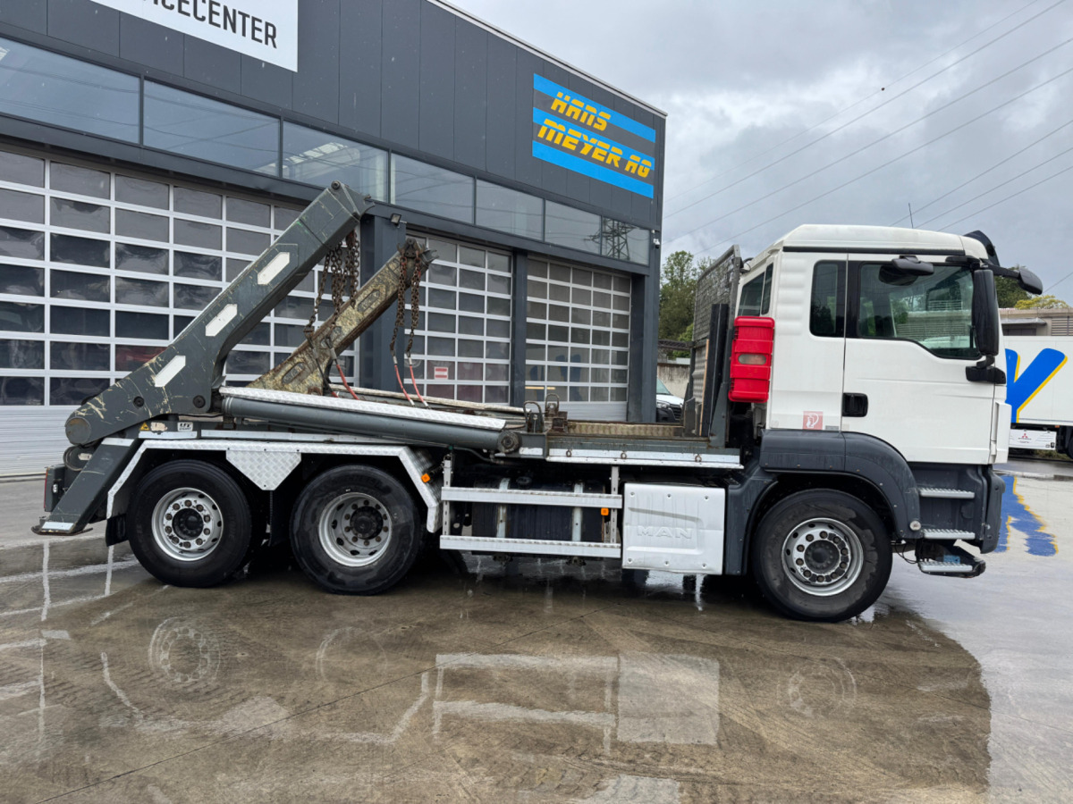 MAN TGS 28.440 6x2 UT GIGANT - Skip loader truck: picture 4 MAN TGS 28.440 6x2 UT GIGANT - Skip loader truck: picture 4