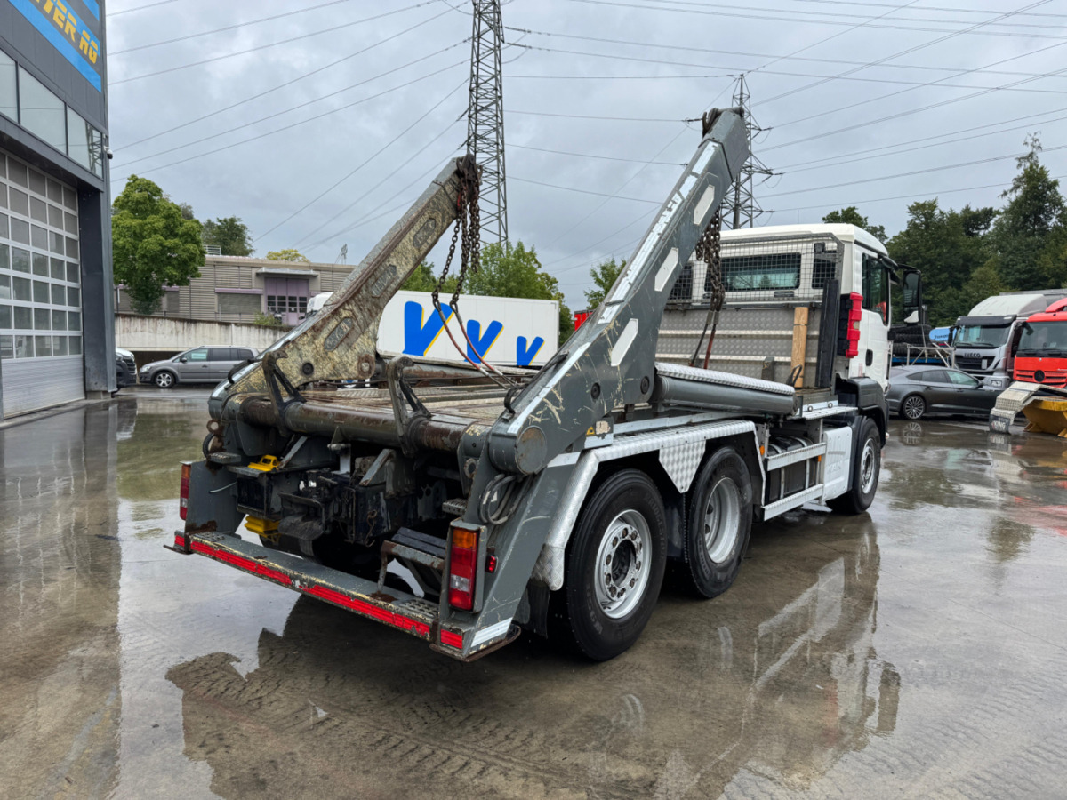 MAN TGS 28.440 6x2 UT GIGANT - Skip loader truck: picture 5 MAN TGS 28.440 6x2 UT GIGANT - Skip loader truck: picture 5
