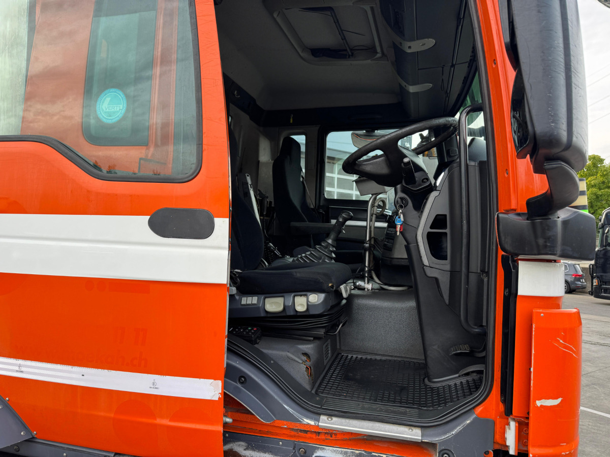 Vacuum truck MAN TGS 35.480 Jurop Kanalreinigung: picture 16 Vacuum truck MAN TGS 35.480 Jurop Kanalreinigung: picture 16