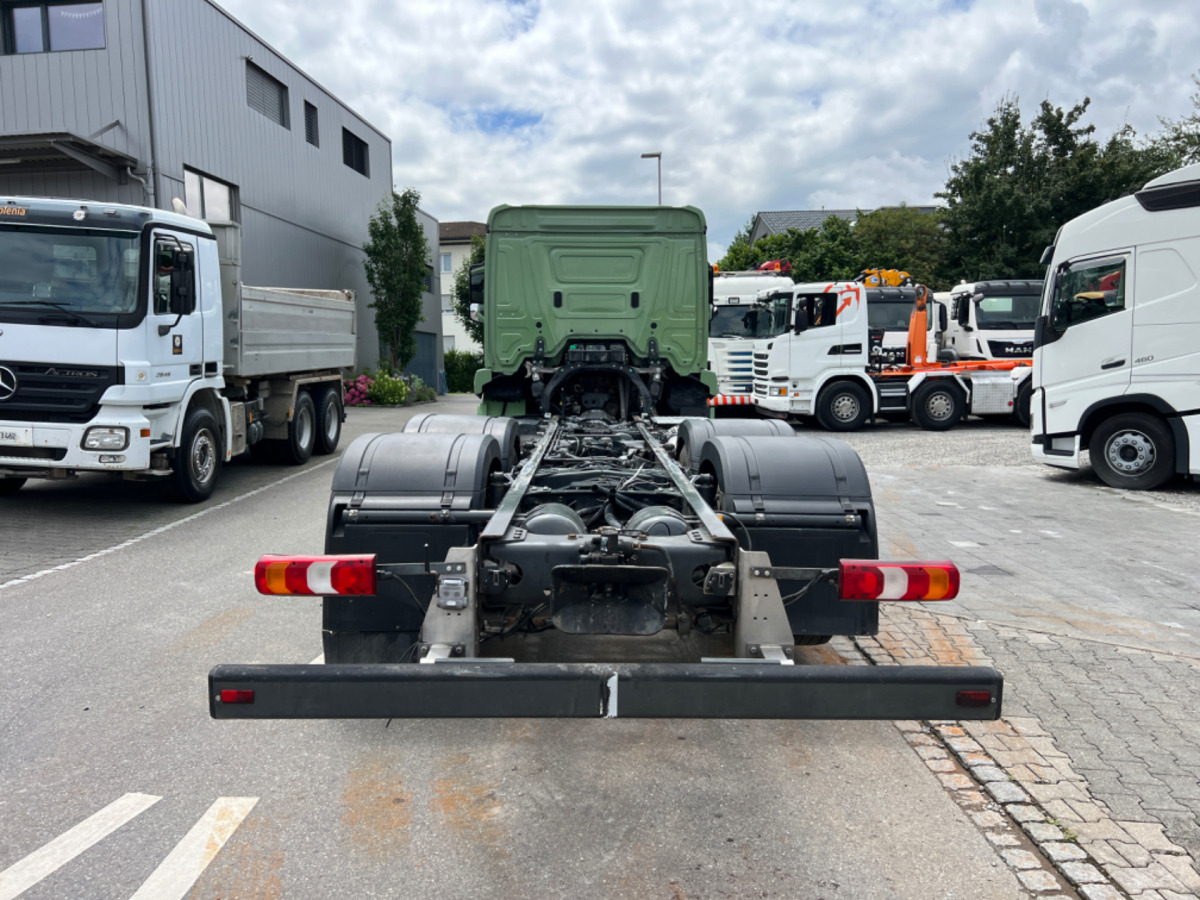 Leasing of MERCEDES Actros 2543 6x2 MERCEDES Actros 2543 6x2: picture 12