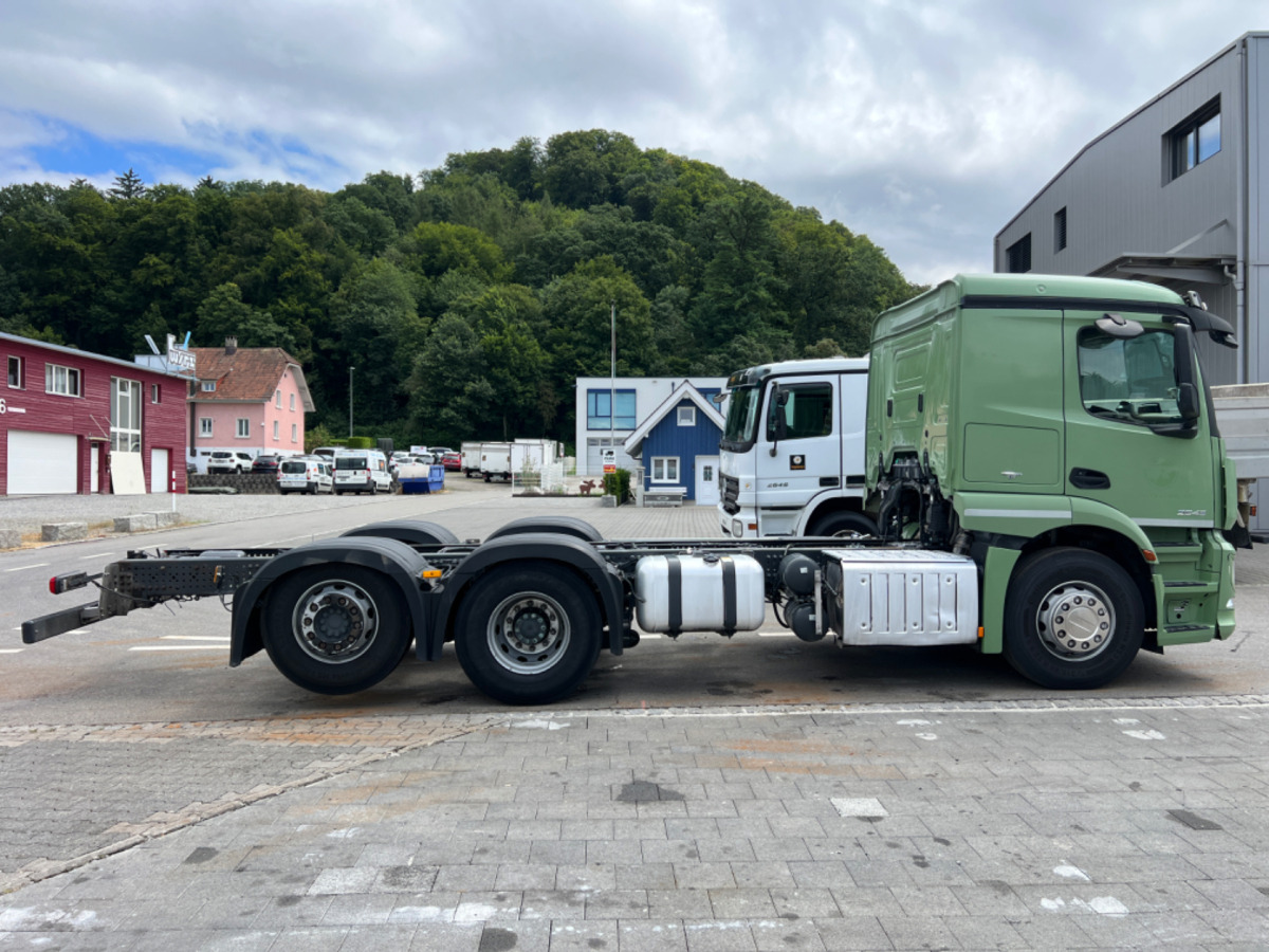 Leasing of MERCEDES Actros 2543 6x2 MERCEDES Actros 2543 6x2: picture 10