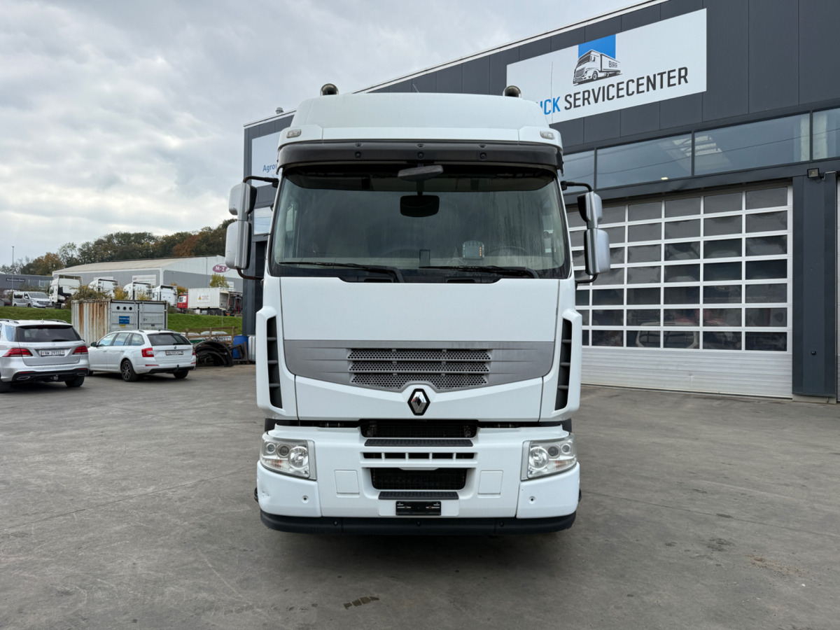 RENAULT Lander 8x2 Retarder Lift-&Lenkachse - Hook lift truck: picture 2 RENAULT Lander 8x2 Retarder Lift-&Lenkachse - Hook lift truck: picture 2