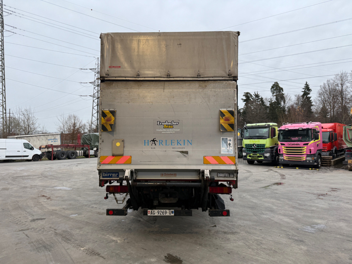 SCANIA 164 580 V8 4x2 - Curtainsider truck: picture 5 SCANIA 164 580 V8 4x2 - Curtainsider truck: picture 5