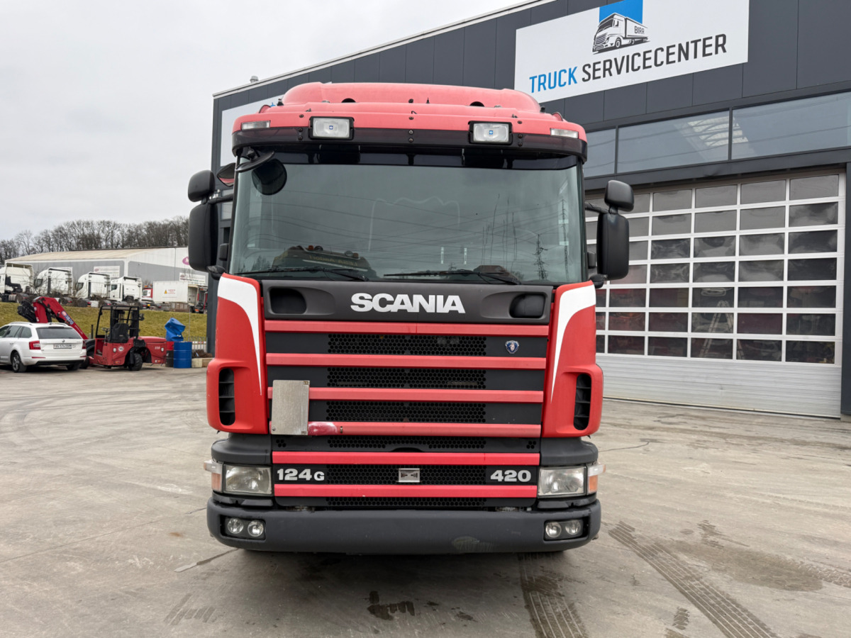 SCANIA R124 420 6x2 - Cab chassis truck: picture 2 SCANIA R124 420 6x2 - Cab chassis truck: picture 2