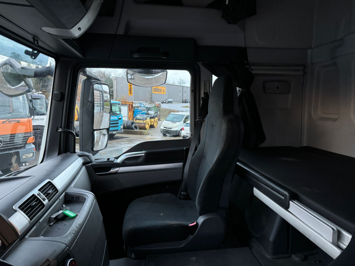 Tractor unit MAN TGS 18.440 ADR Nebenabtrieb Getriebe: picture 10