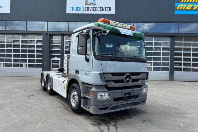 Mercedes-Benz Actros 3355 V8 6x4 (New Engine) - Tractor unit: picture 3 Mercedes-Benz Actros 3355 V8 6x4 (New Engine) - Tractor unit: picture 3