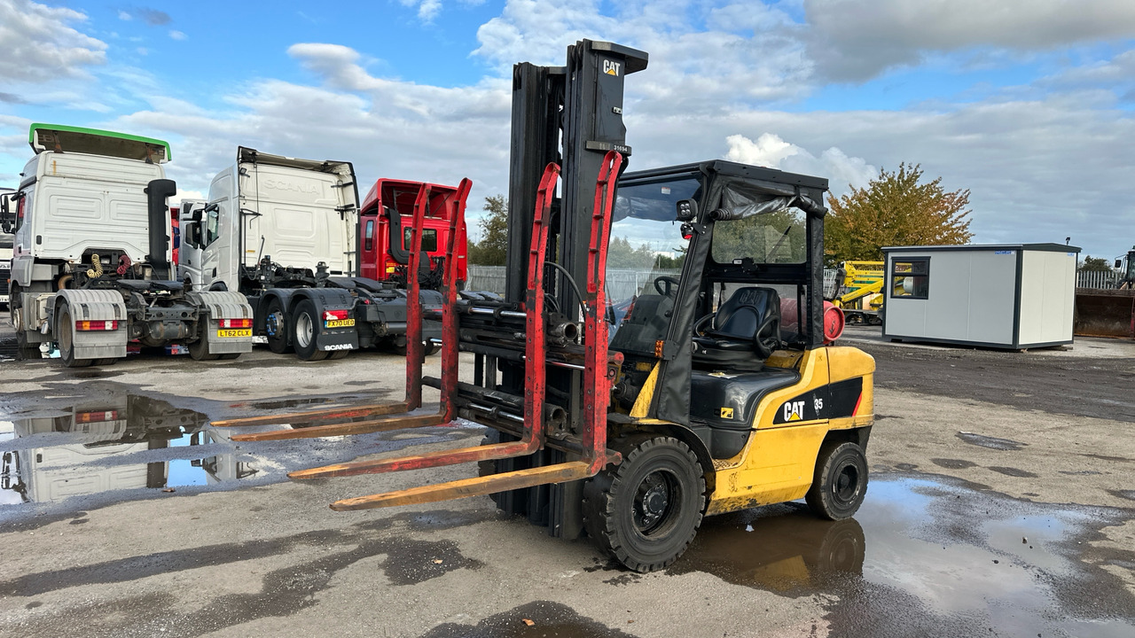 CAT GP35 - LPG forklift: picture 2 CAT GP35 - LPG forklift: picture 2