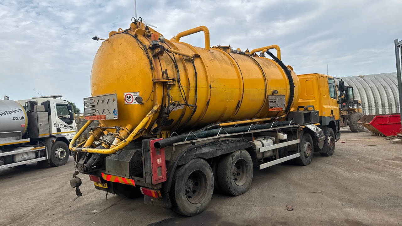 DAF CF 85.360 - Vacuum truck: picture 4 DAF CF 85.360 - Vacuum truck: picture 4