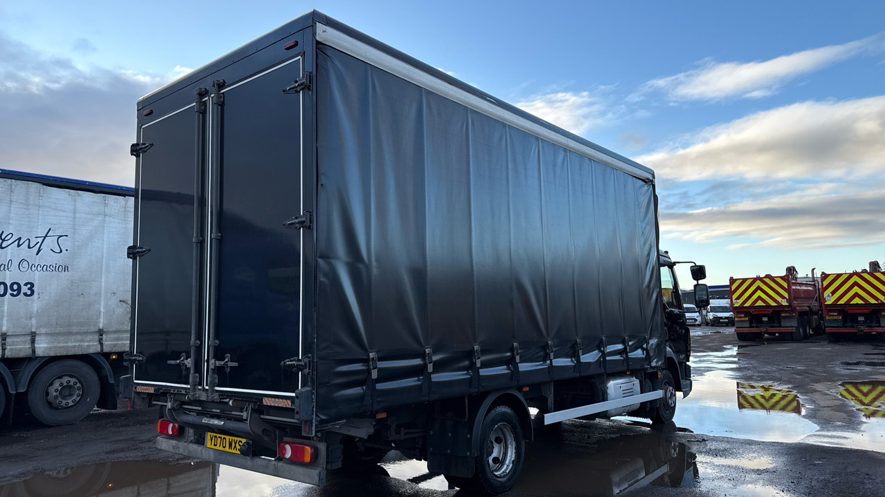 DAF LF 180 - Curtainsider truck: picture 4 DAF LF 180 - Curtainsider truck: picture 4