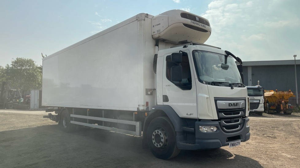 DAF LF 230 - Refrigerator truck: picture 1 DAF LF 230 - Refrigerator truck: picture 1