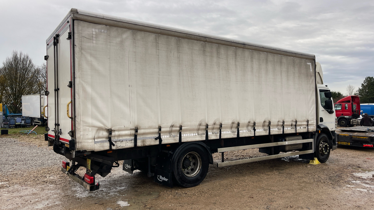 DAF LF 230 - Curtainsider truck: picture 4 DAF LF 230 - Curtainsider truck: picture 4