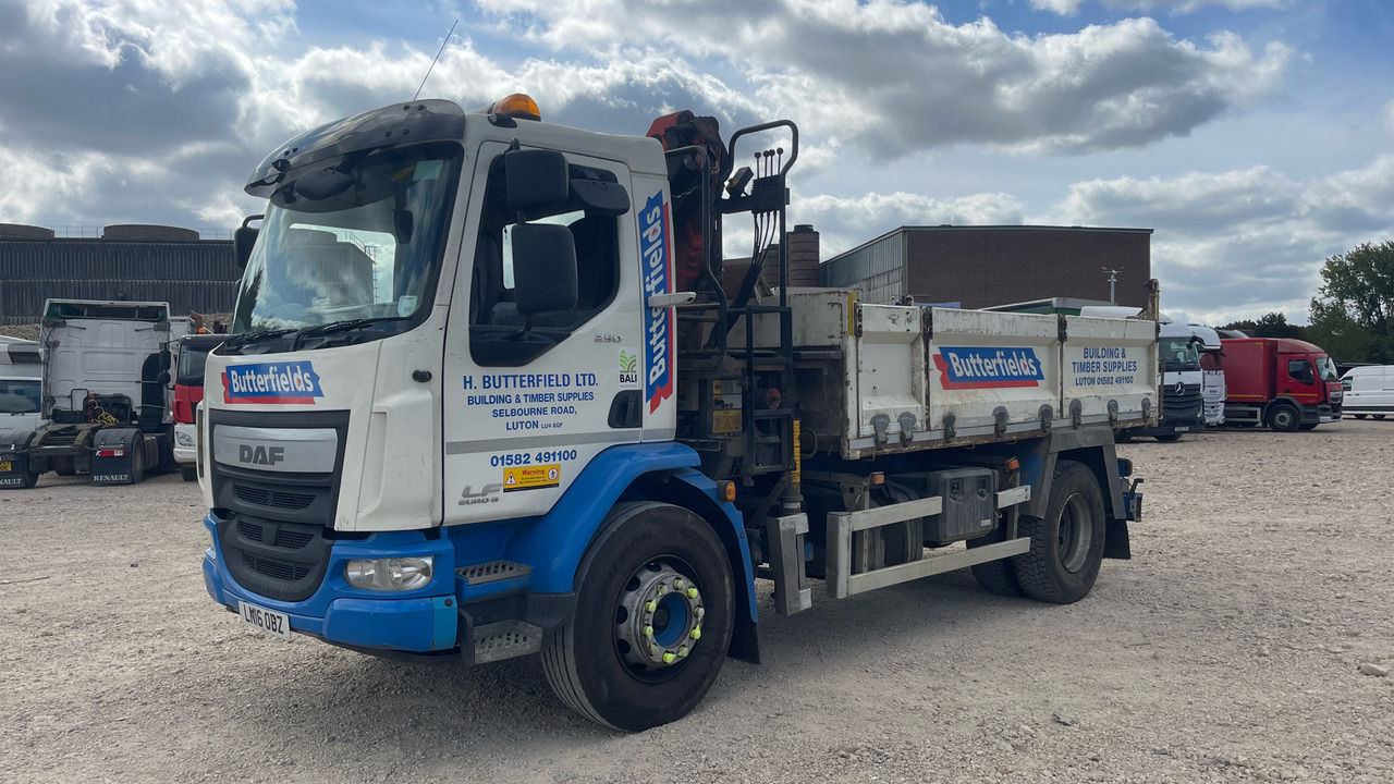 DAF LF 250 - Tipper, Crane truck: picture 2 DAF LF 250 - Tipper, Crane truck: picture 2