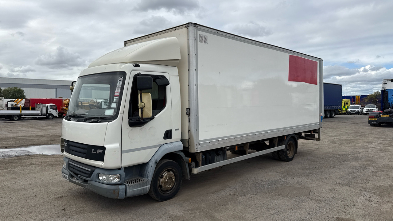 DAF LF 45 - Box truck: picture 2 DAF LF 45 - Box truck: picture 2
