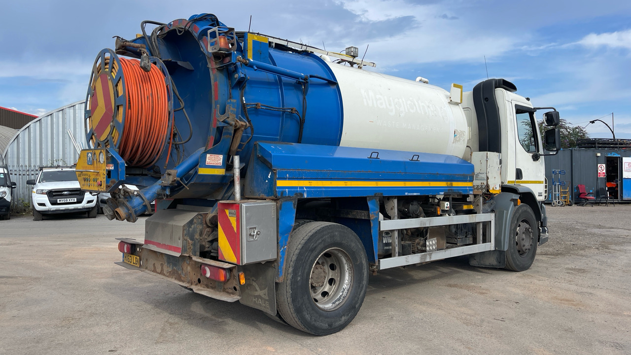 DAF LF 55.220 - Vacuum truck: picture 4 DAF LF 55.220 - Vacuum truck: picture 4