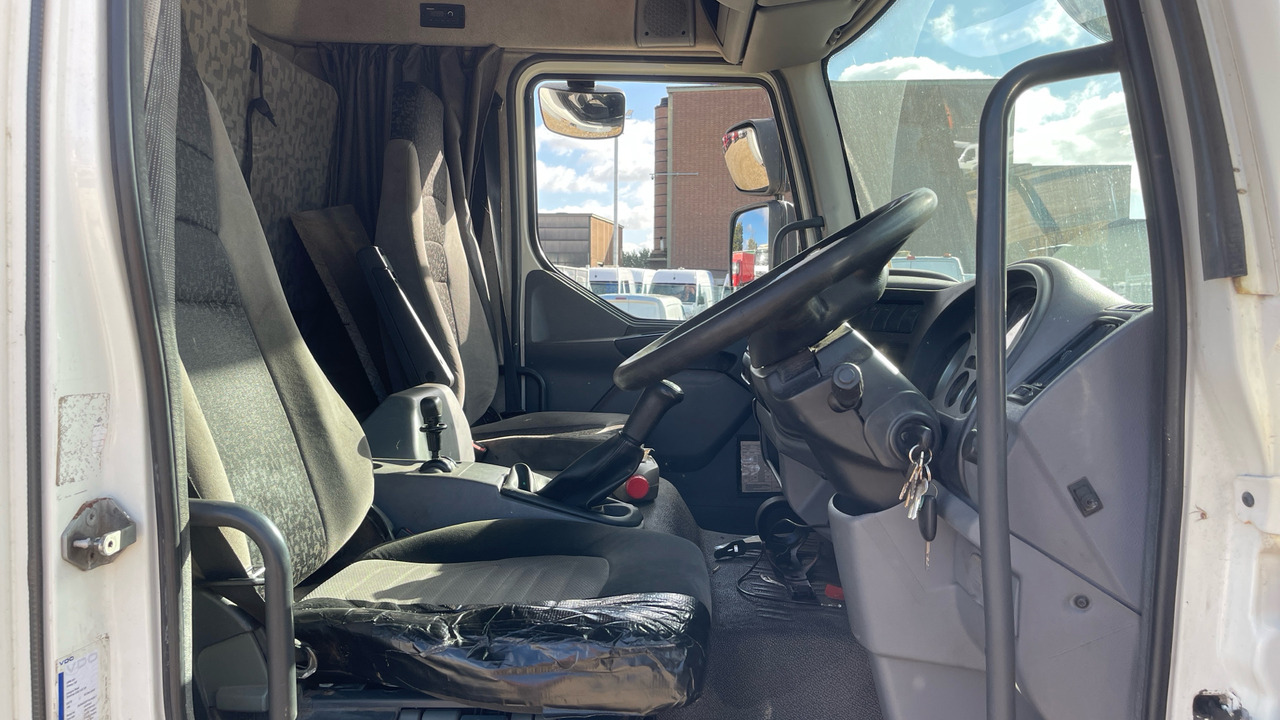 DAF LF 55.220 - Dropside/ Flatbed truck: picture 5 DAF LF 55.220 - Dropside/ Flatbed truck: picture 5