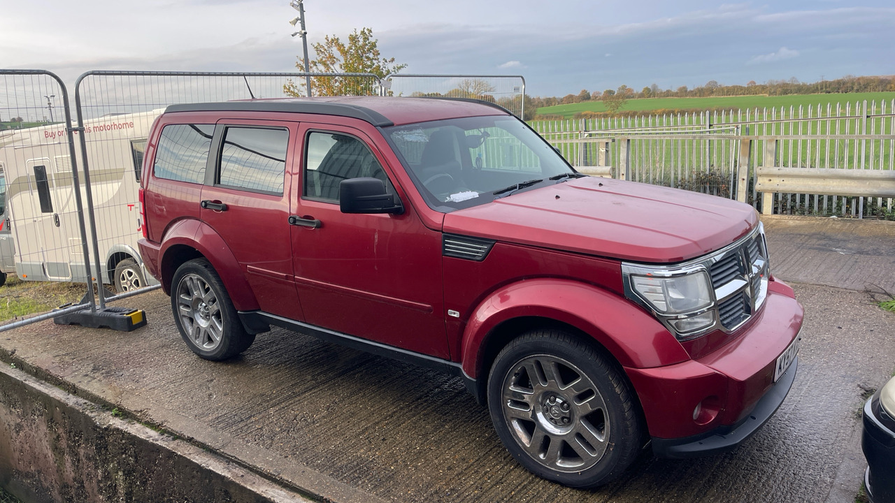 DODGE NITRO SXT - Station wagon: picture 2 DODGE NITRO SXT - Station wagon: picture 2