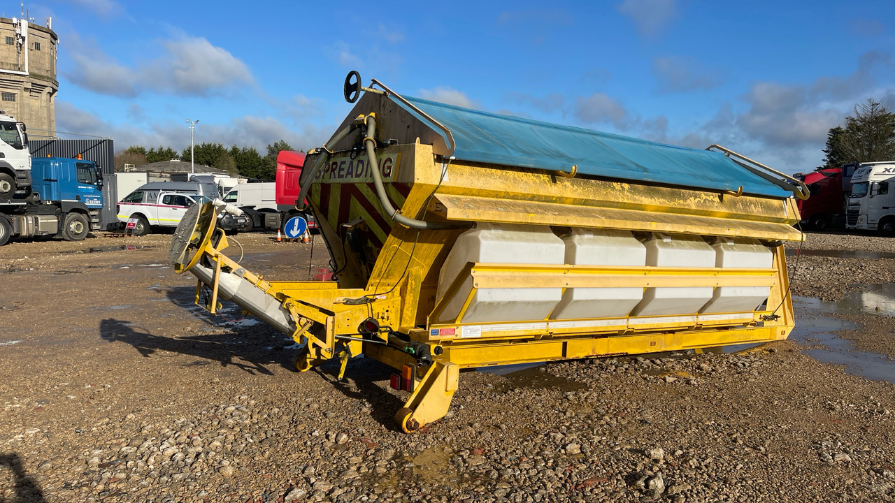 ECON - Sand/ Salt spreader: picture 1 ECON - Sand/ Salt spreader: picture 1