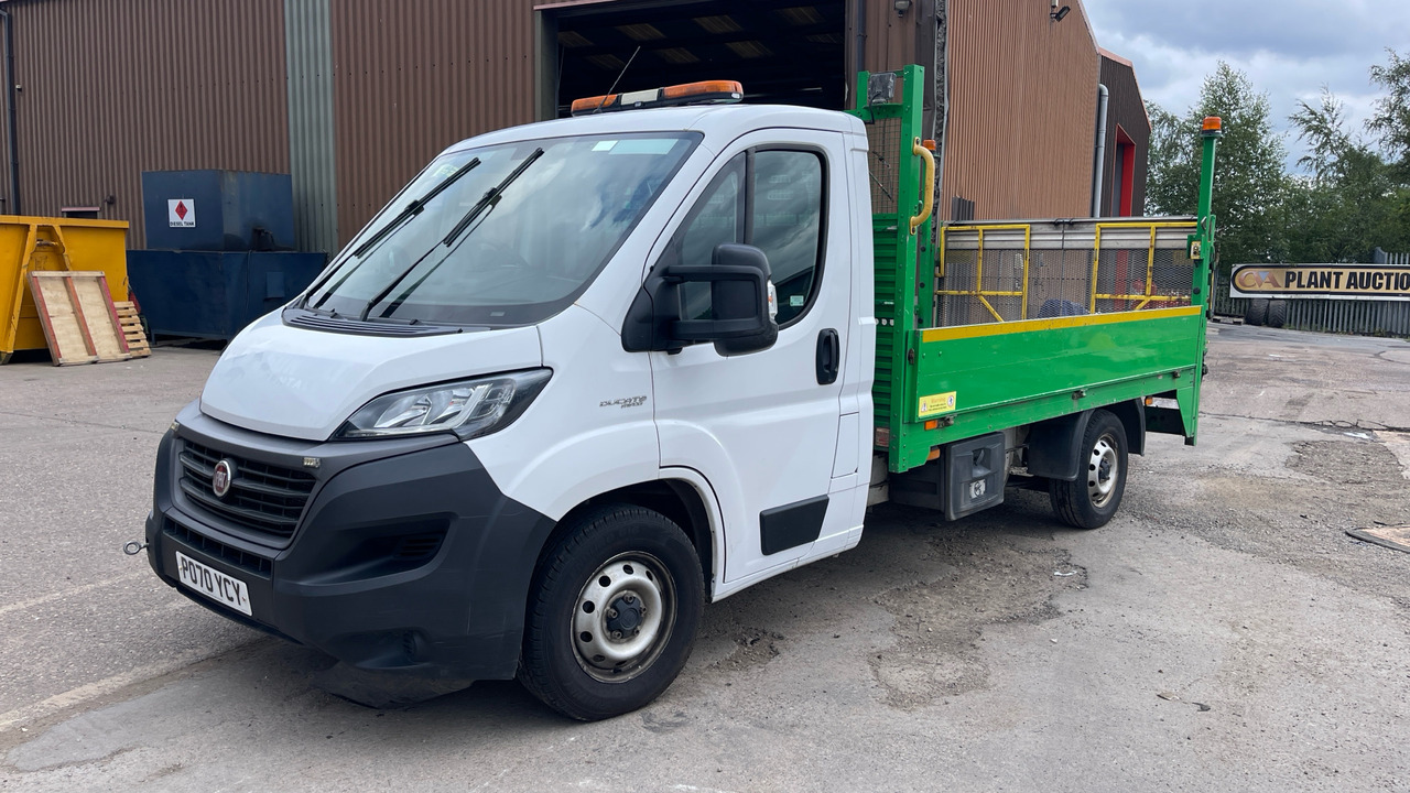 FIAT DUCATO 35 MAXI 2.3 MULTIJET 140PS - Flatbed van: picture 3 FIAT DUCATO 35 MAXI 2.3 MULTIJET 140PS - Flatbed van: picture 3