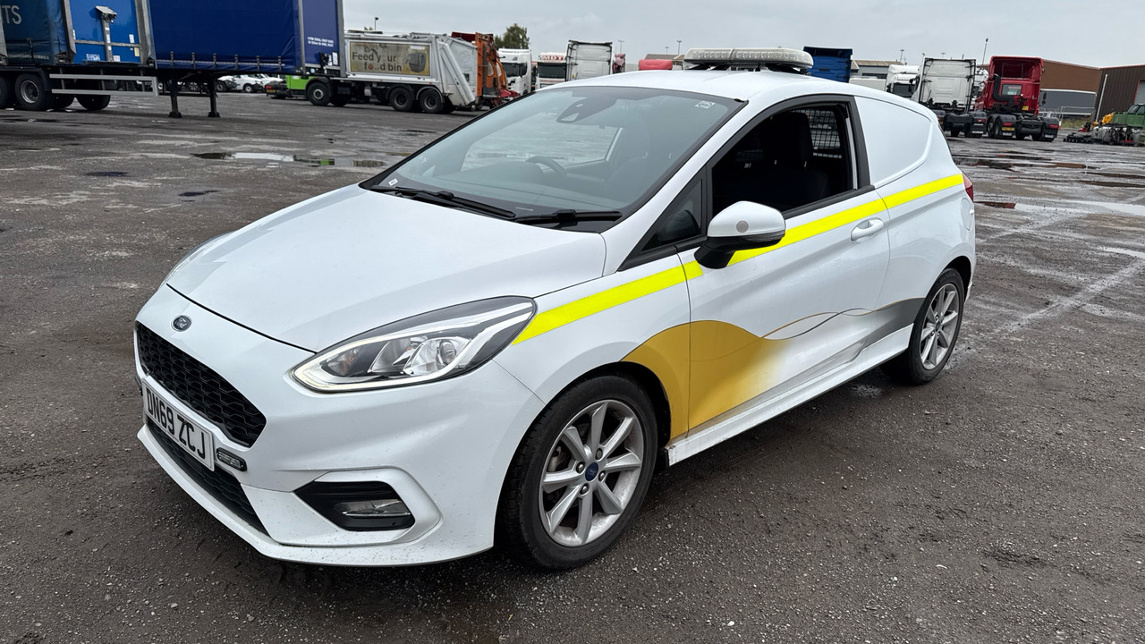 FORD FIESTA 1.5 TDCi 85PS - Car: picture 2 FORD FIESTA 1.5 TDCi 85PS - Car: picture 2