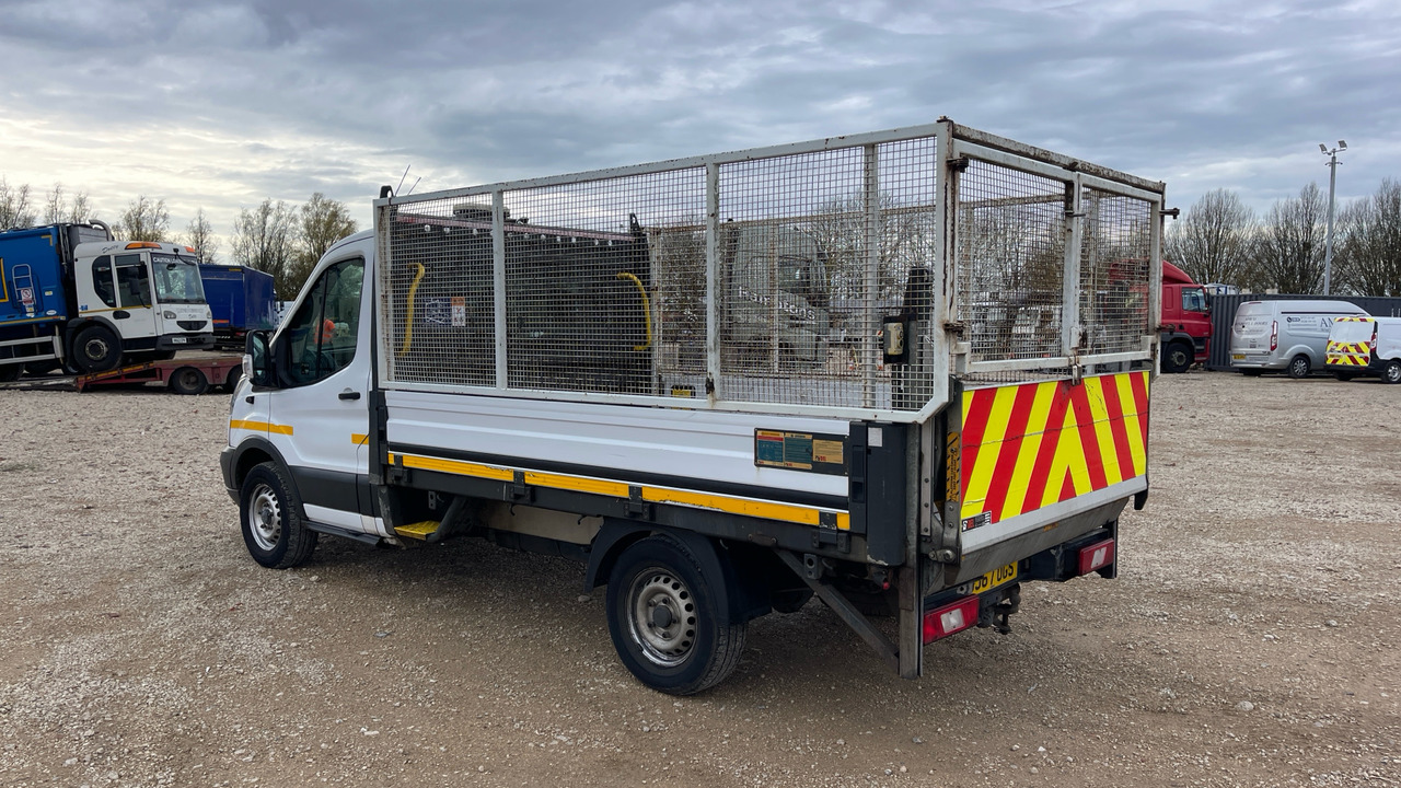 FORD TRANSIT 350 2.0 TDCI 130PS - Flatbed van: picture 3 FORD TRANSIT 350 2.0 TDCI 130PS - Flatbed van: picture 3