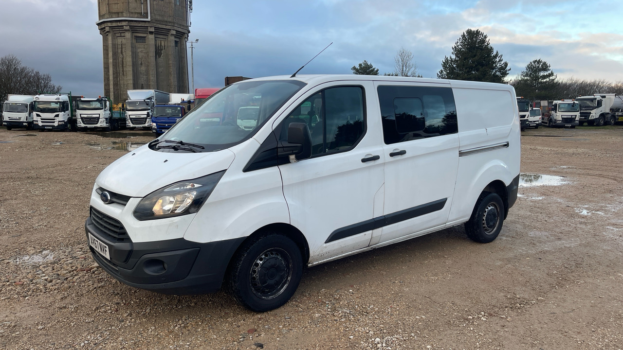 FORD TRANSIT CUSTOM 290 2.0 TDCI 105PS - Combi van: picture 2 FORD TRANSIT CUSTOM 290 2.0 TDCI 105PS - Combi van: picture 2
