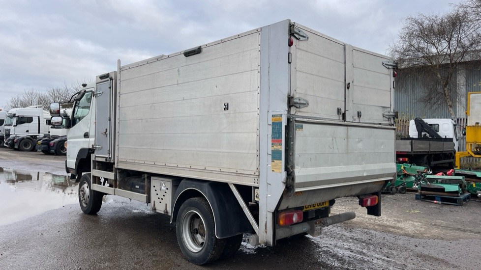 FUSO CANTER 6C18 - Tipper: picture 4 FUSO CANTER 6C18 - Tipper: picture 4