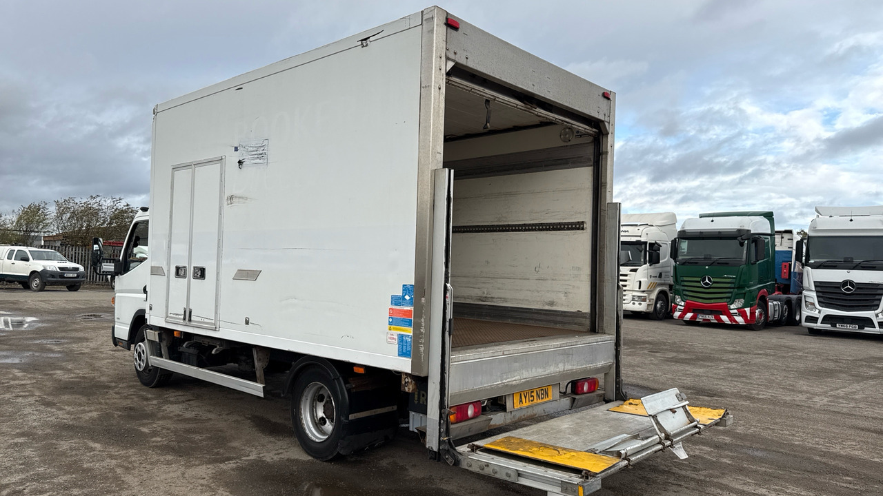 FUSO CANTER 7C15 - Refrigerator truck: picture 3 FUSO CANTER 7C15 - Refrigerator truck: picture 3