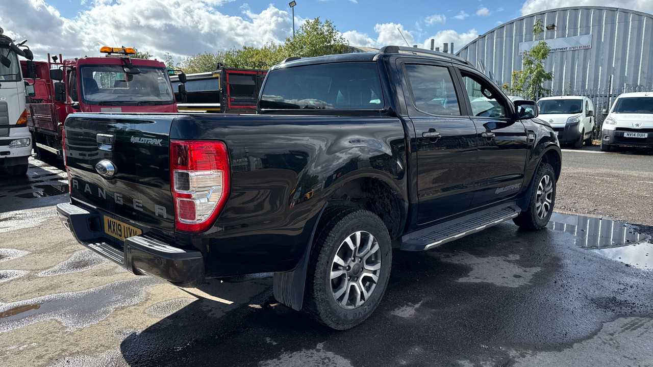 Ford Ranger WILDTRAK 3.2 TDCI 200PS - Pickup truck, Combi van: picture 4 Ford Ranger WILDTRAK 3.2 TDCI 200PS - Pickup truck, Combi van: picture 4