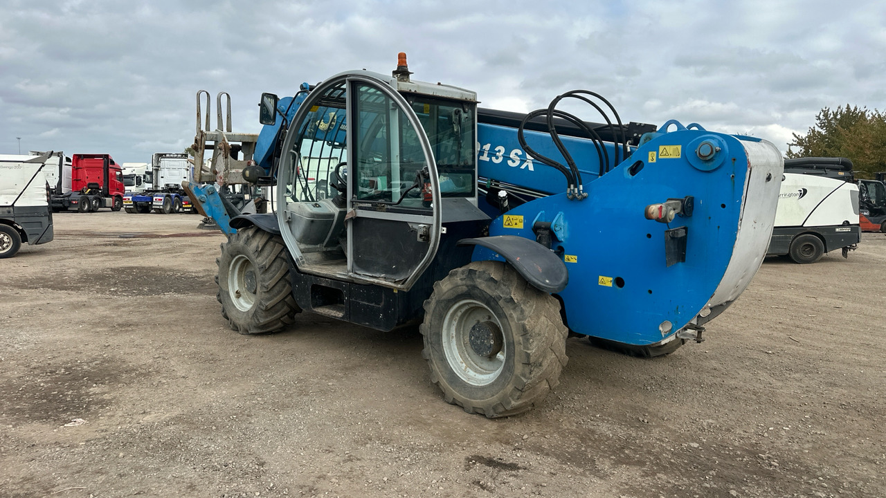 GENIE GTH4013SX - Telescopic handler: picture 3 GENIE GTH4013SX - Telescopic handler: picture 3