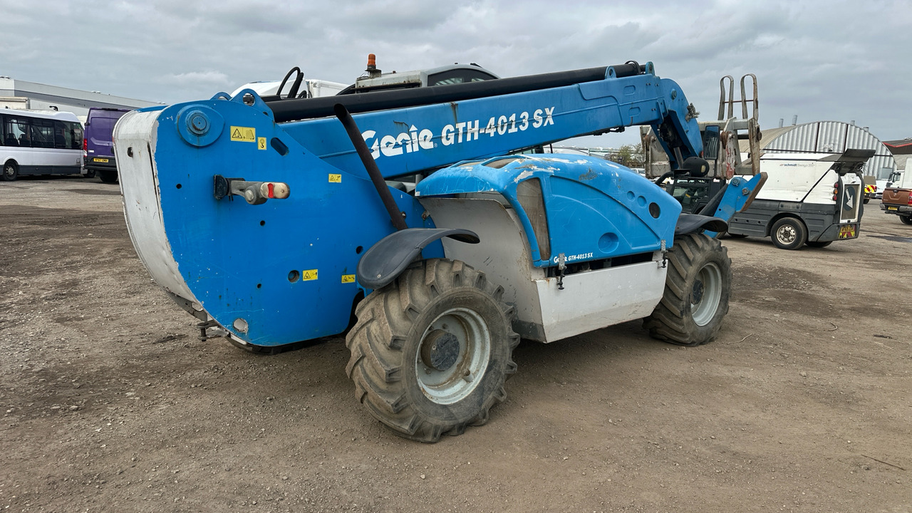 GENIE GTH4013SX - Telescopic handler: picture 4 GENIE GTH4013SX - Telescopic handler: picture 4