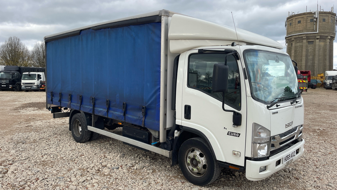 ISUZU N75 150 - Curtainsider truck: picture 1 ISUZU N75 150 - Curtainsider truck: picture 1