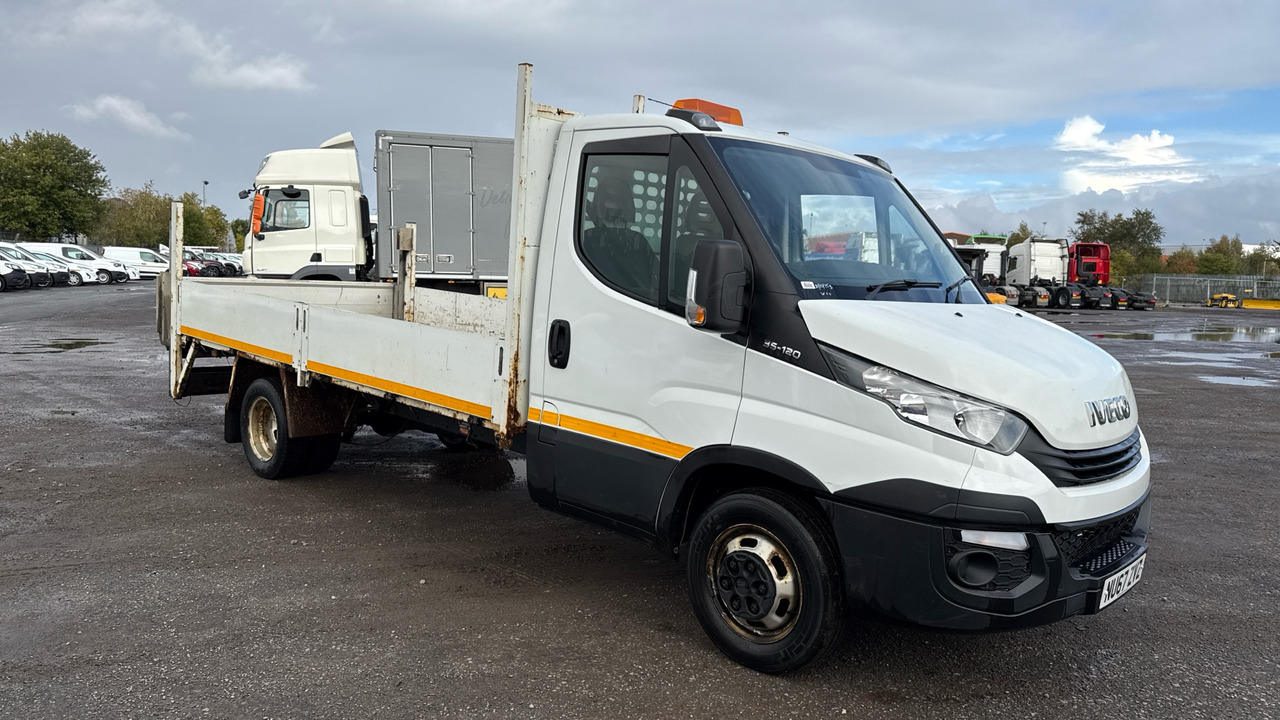 IVECO DAILY 35-120 2.3 3750WB - Flatbed van: picture 1 IVECO DAILY 35-120 2.3 3750WB - Flatbed van: picture 1