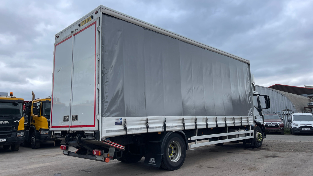 IVECO EUROCARGO 180.250 - Curtainsider truck: picture 4 IVECO EUROCARGO 180.250 - Curtainsider truck: picture 4