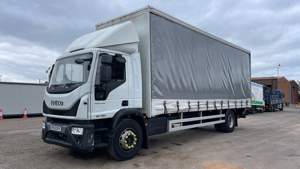 IVECO EUROCARGO 180.250 - Curtainsider truck: picture 2 IVECO EUROCARGO 180.250 - Curtainsider truck: picture 2