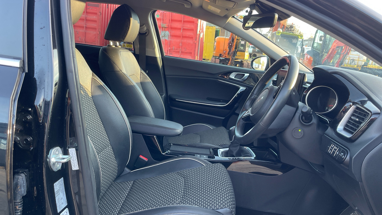 Kia Ceed 3 1.5 GDI ISG - Station wagon: picture 5 Kia Ceed 3 1.5 GDI ISG - Station wagon: picture 5