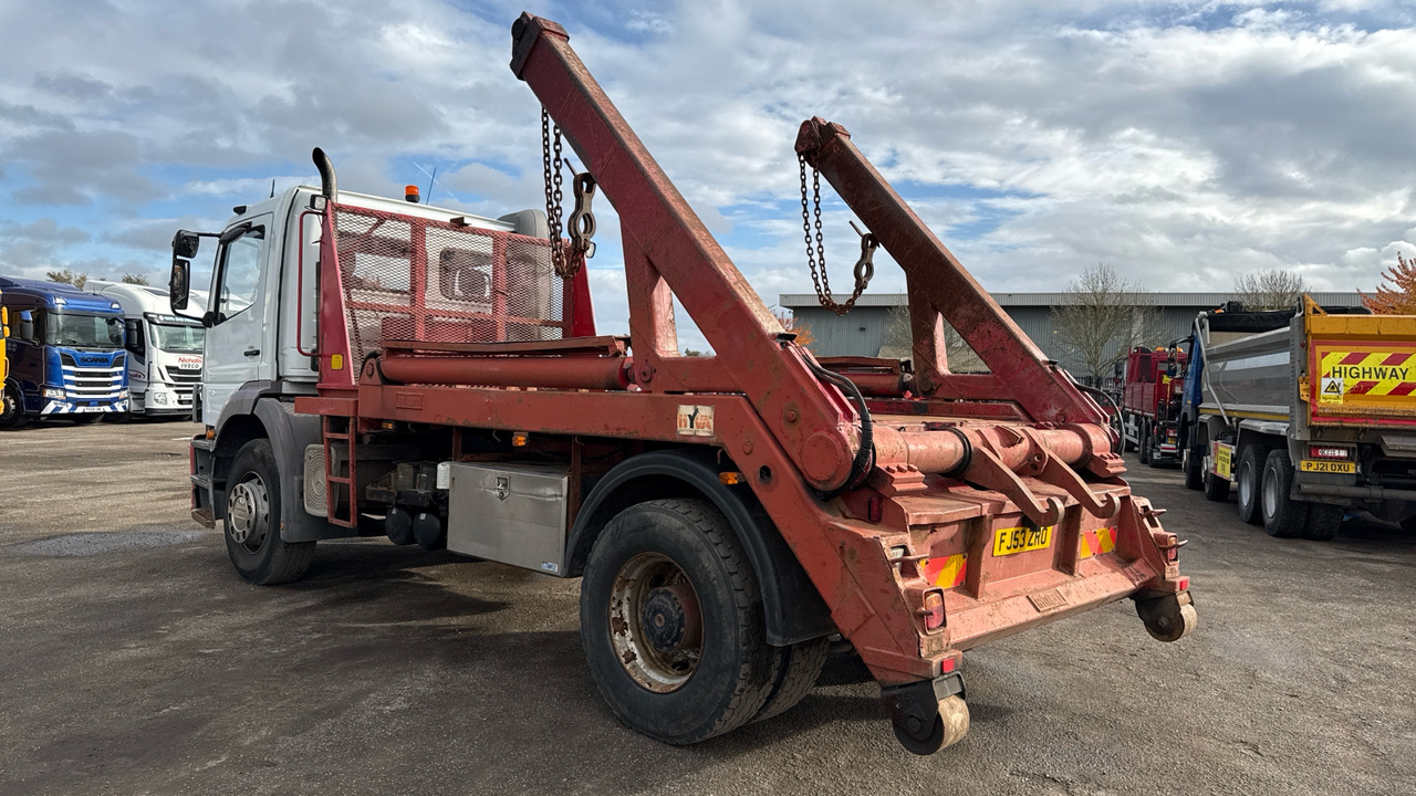 MERCEDES ATEGO 1823 - Skip loader truck: picture 3 MERCEDES ATEGO 1823 - Skip loader truck: picture 3