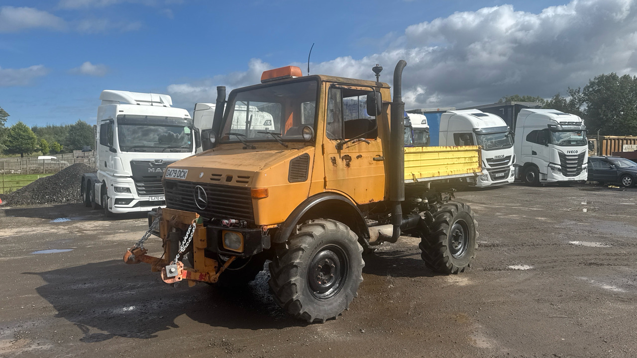 MERCEDES-BENZ UNIMOG 6 CYLINDER - Tipper, Agricultural machinery: picture 1 MERCEDES-BENZ UNIMOG 6 CYLINDER - Tipper, Agricultural machinery: picture 1