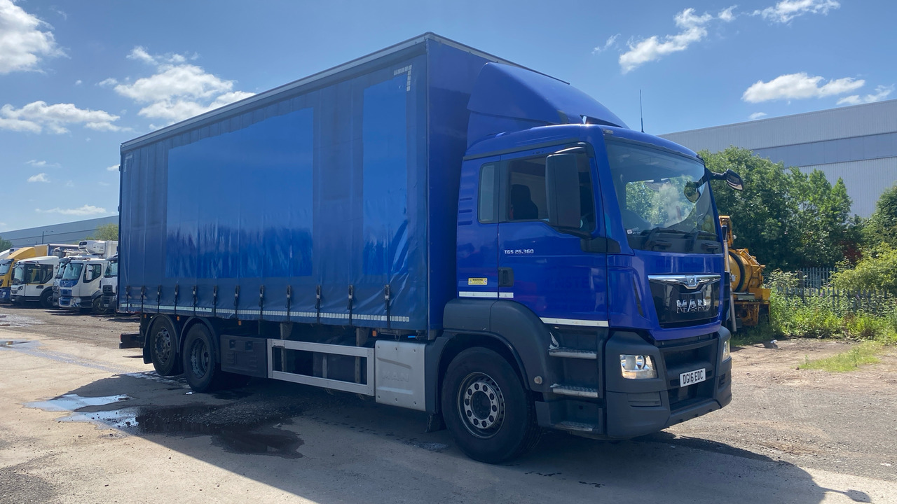 Man TGS 26.360 - Curtainsider truck: picture 1 Man TGS 26.360 - Curtainsider truck: picture 1