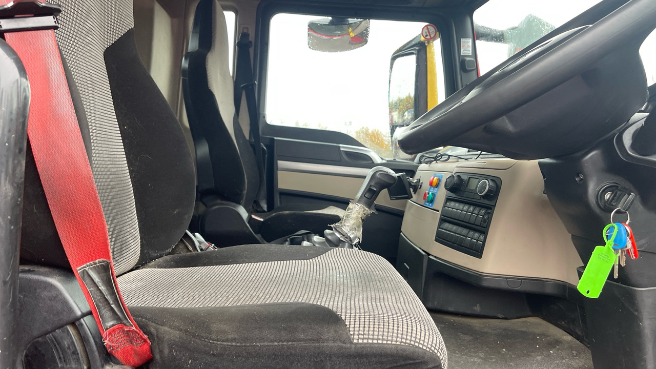 Man TGS 26.360 - Dropside/ Flatbed truck, Crane truck: picture 5 Man TGS 26.360 - Dropside/ Flatbed truck, Crane truck: picture 5