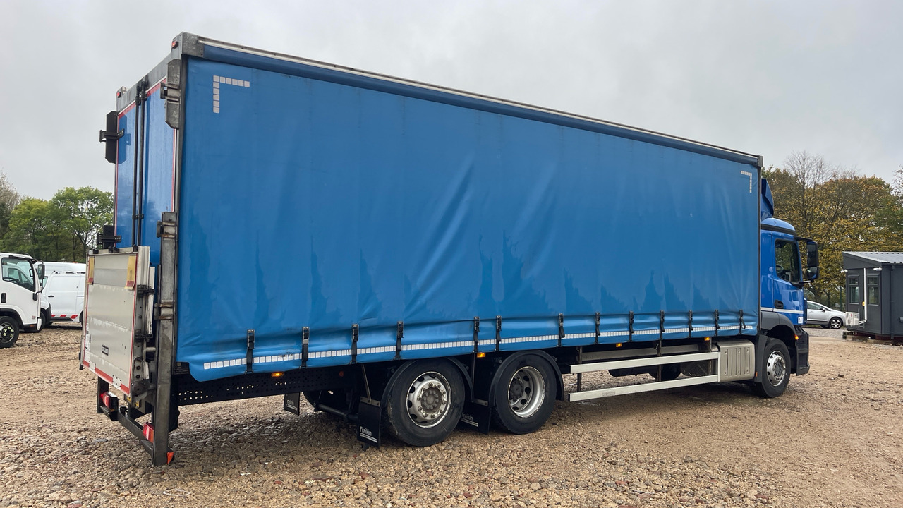 Mercedes-Benz Antos - Curtainsider truck: picture 4 Mercedes-Benz Antos - Curtainsider truck: picture 4
