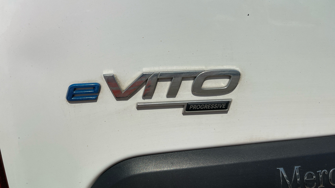 Panel van, Electric van Mercedes-Benz eVito 85kW 66kWh Progressive Van: picture 20