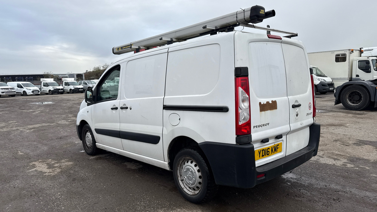 PEUGEOT EXPERT 1000 1.6 HDi 90PS - Small van: picture 3 PEUGEOT EXPERT 1000 1.6 HDi 90PS - Small van: picture 3