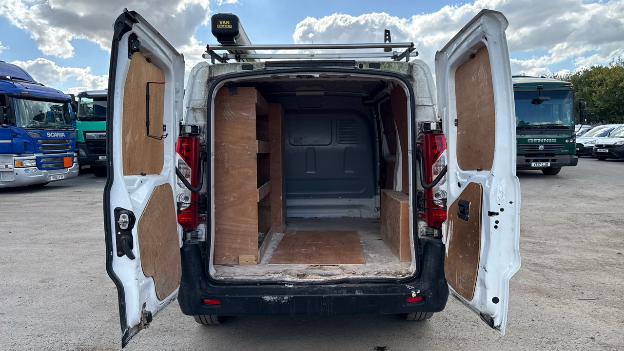 Small van PEUGEOT EXPERT 1000 1.6 HDi 90PS: picture 10