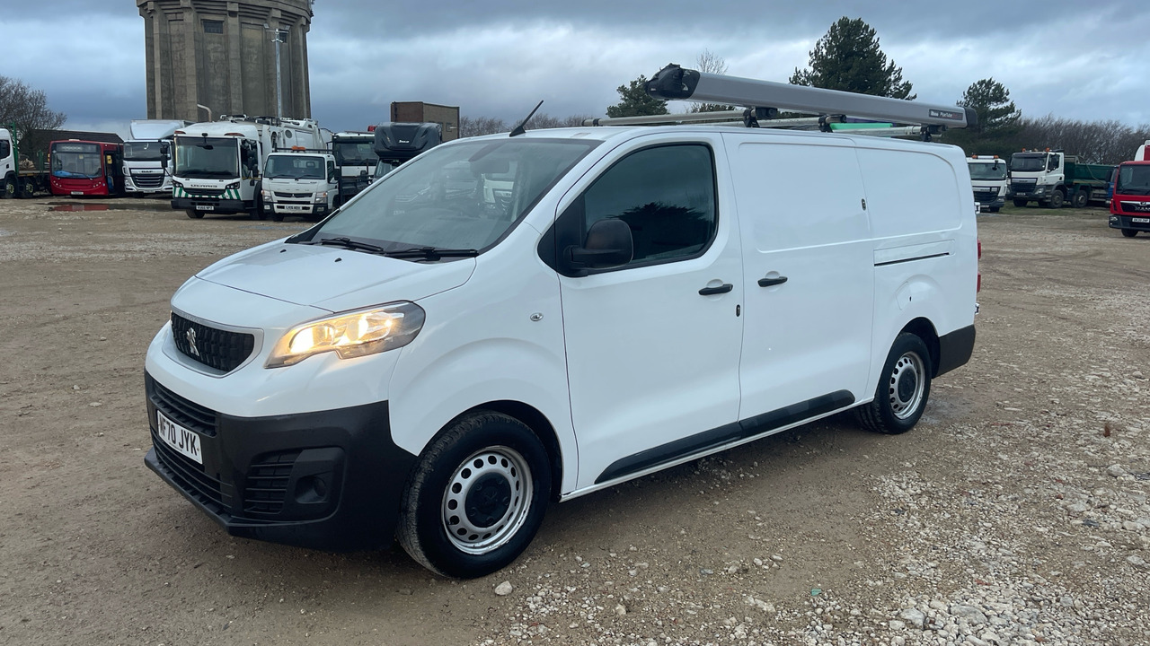 PEUGEOT EXPERT PROFESSBLIONAL 1.5 BLUEHDI - Panel van: picture 2 PEUGEOT EXPERT PROFESSBLIONAL 1.5 BLUEHDI - Panel van: picture 2